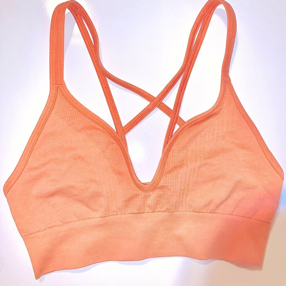 SOLD~Lululemon Seamlessly Plunge Bra Size 10 RARE